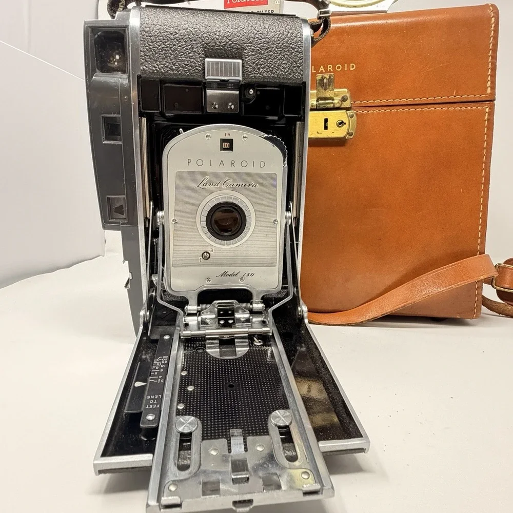 Vintage Polaroid Land Camera Model 150 w/ Leather Case & Accessories Untested